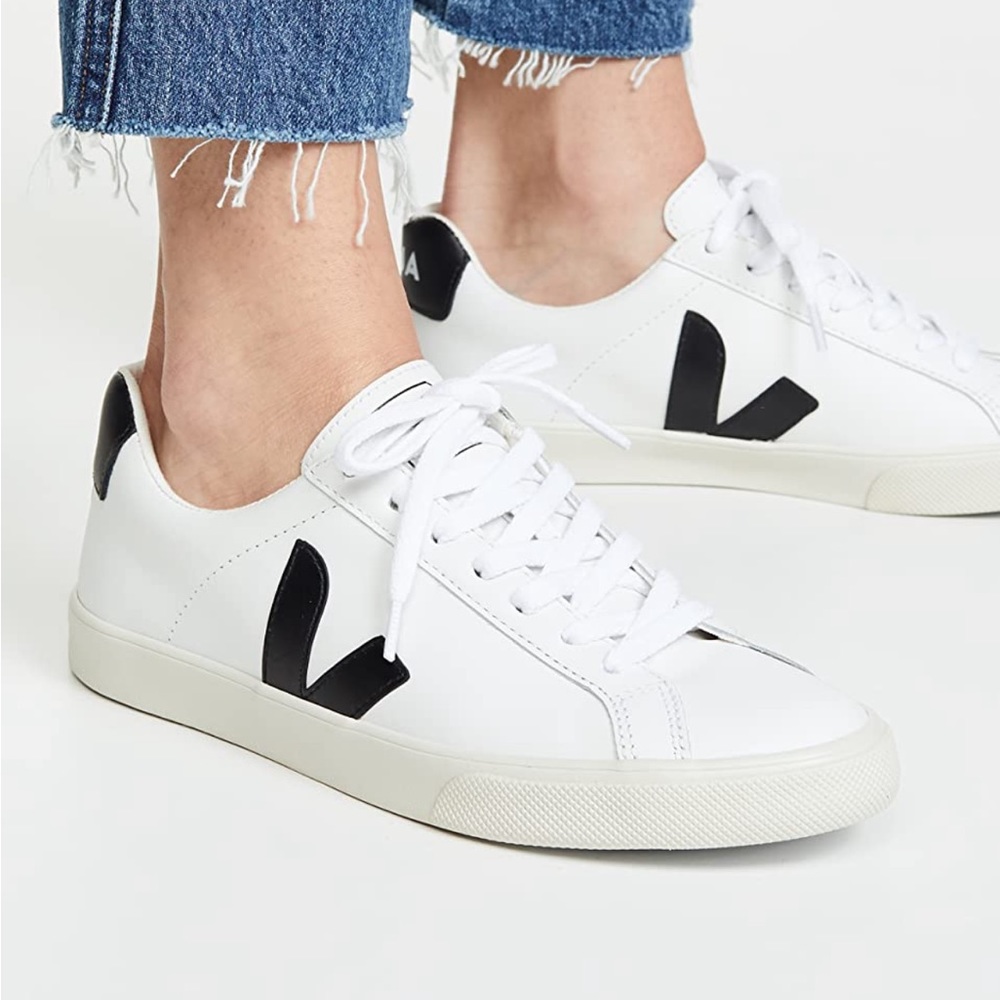 Veja esplar logo sneakers size 40